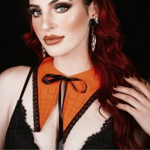 Lively Ghosts Creep Collar in Pumpkin Orange